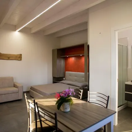 Maria Salento Lizzanello